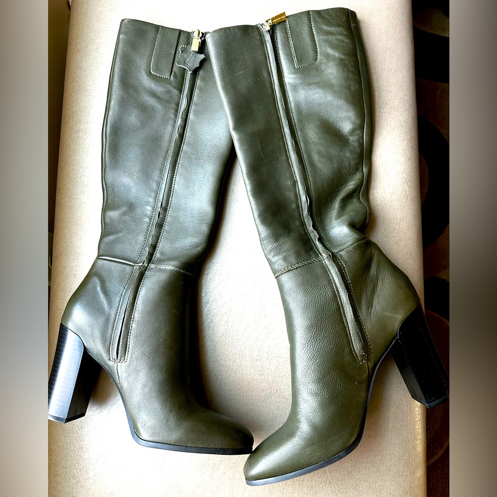 Knee length Kenneth Cole boots
